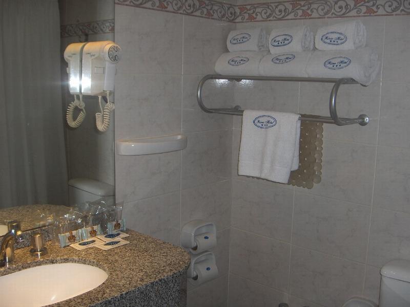Up Congreso Hotel ブエノスアイレス エクステリア 写真
